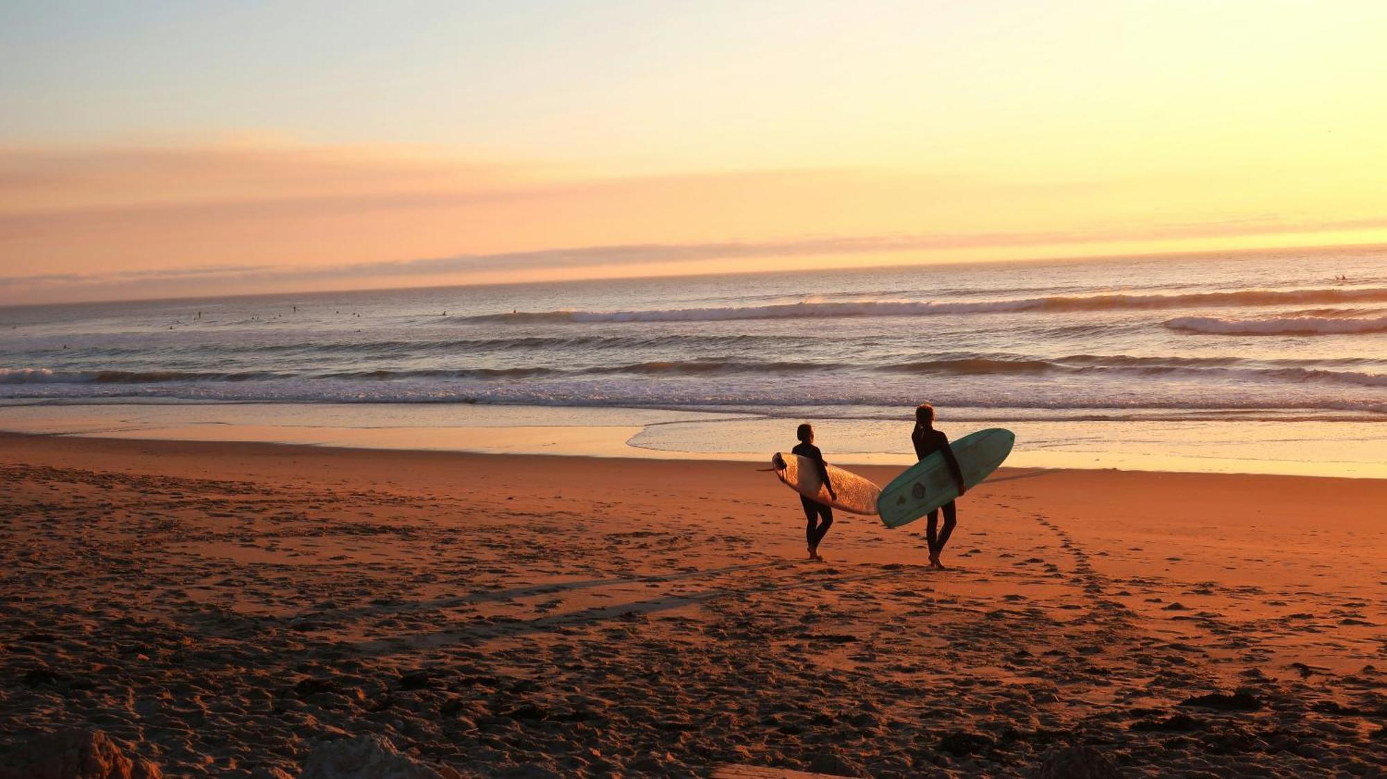 Central Atlantic Beach Guesthouse Costa de Caparica Εξωτερικό φωτογραφία
